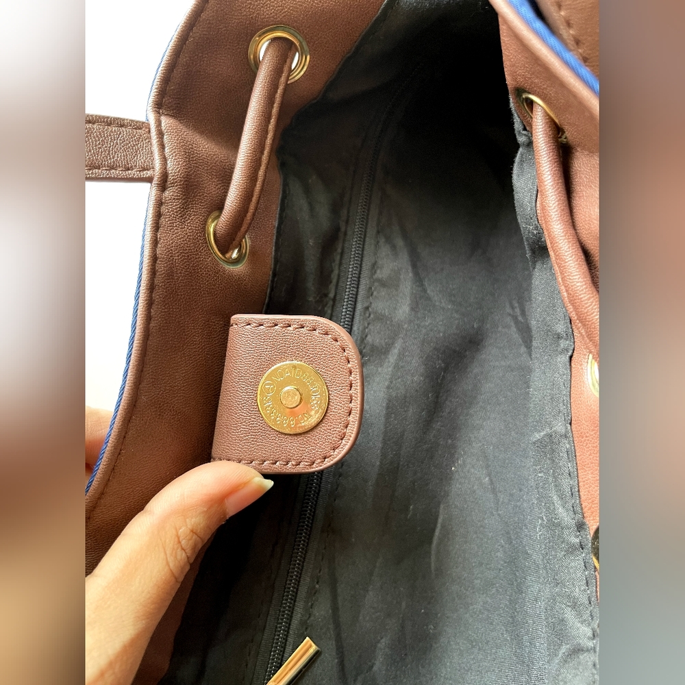 Authentic imported nylon bag blue and brown - Picture 12 of 15